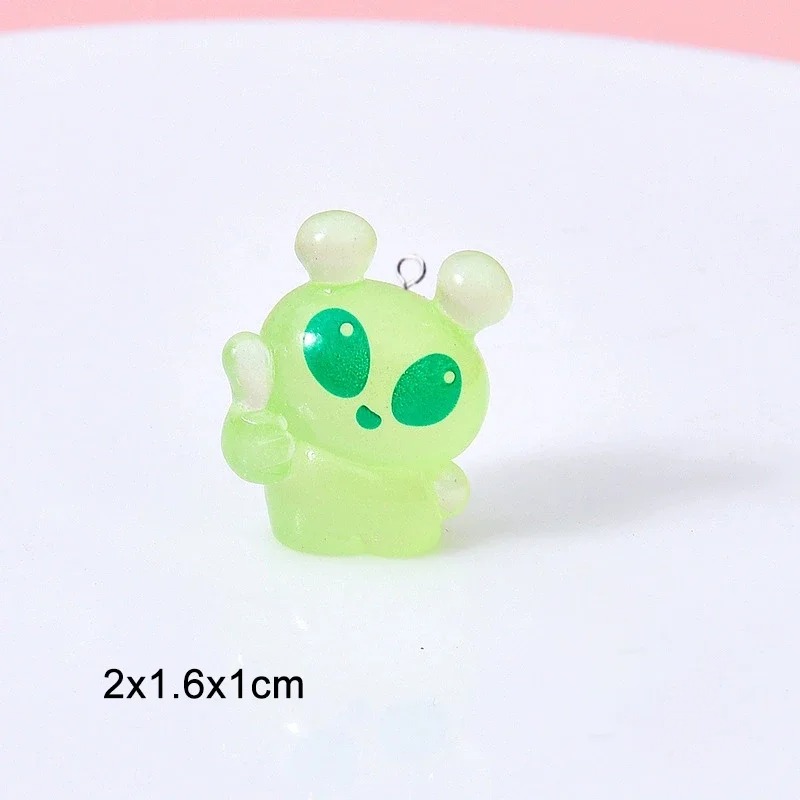 10 Pezzi Mini Ciondoli in Resi - Resin Art Essentials recensione e prezzo