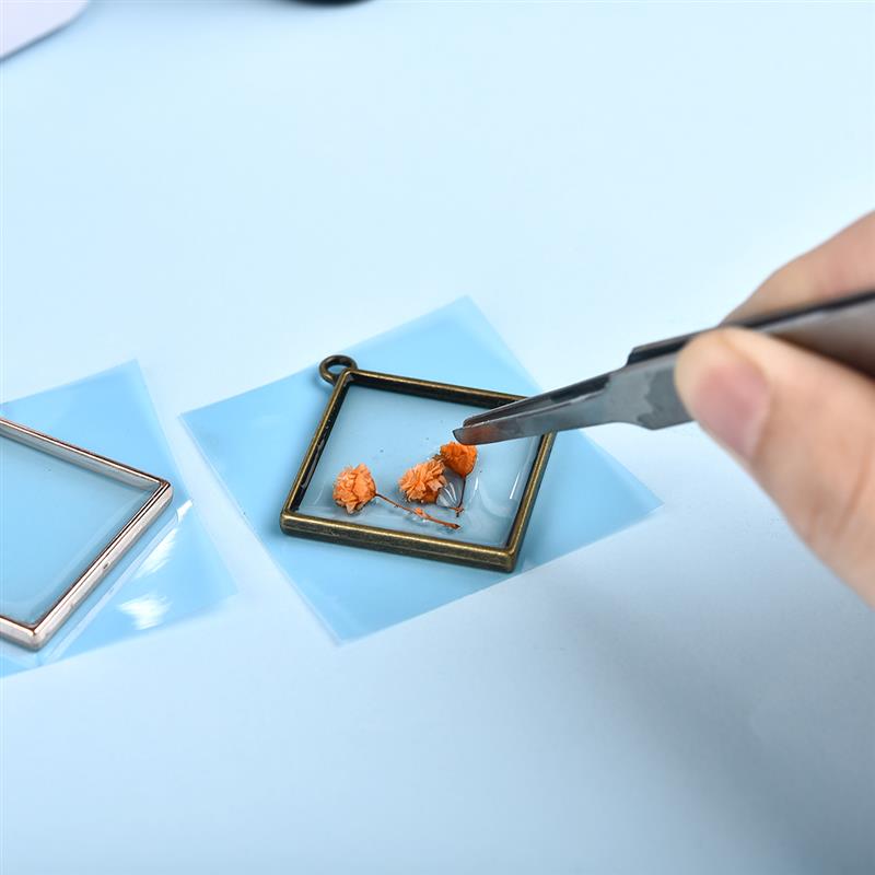 Colla dura in resina UV 10/25/ - Resin Art Essentials recensione e prezzo