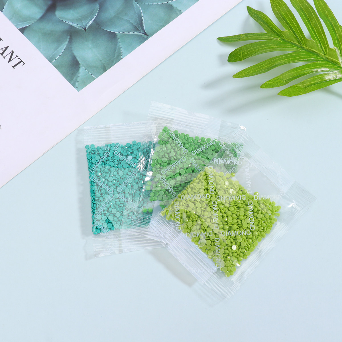 Set di 36 strass in resina a f - Resin Art Kit recensione e prezzo